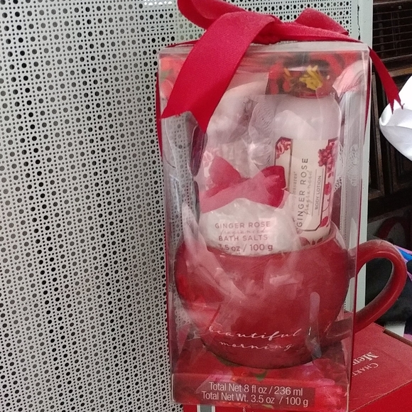 Other - SOLD Brand new 5piece set